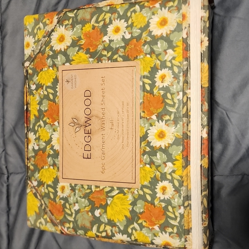 6 PC Full Size Floral Sheet Set